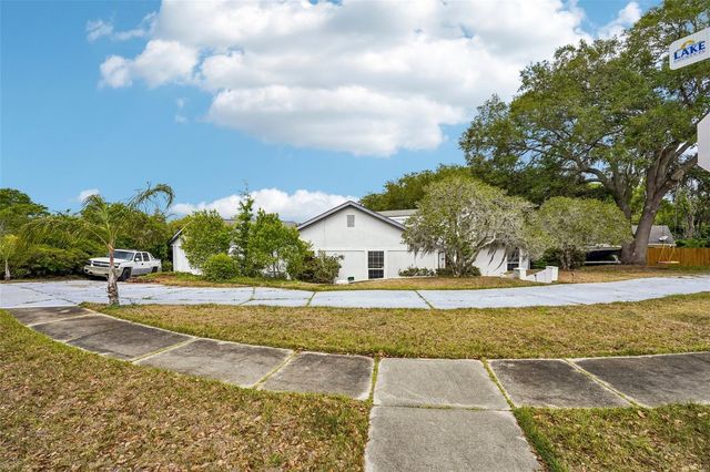 34415 KINGFISH STREET, Fruitland Park, FL 34731