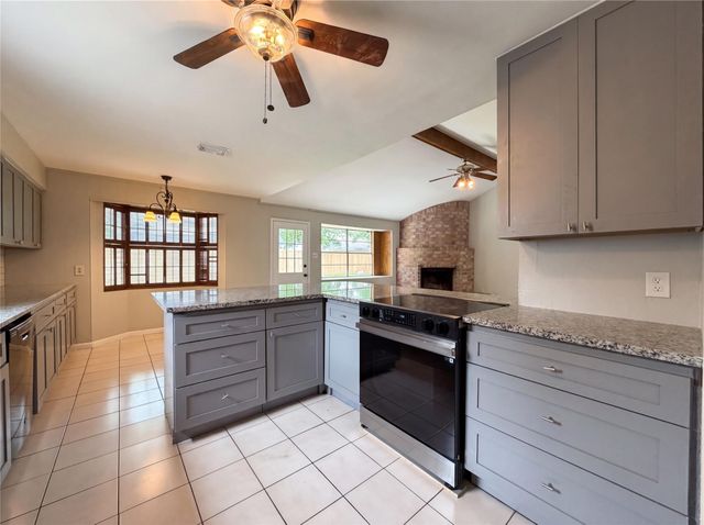 9606 Ballin David Drive, Spring, TX 77379