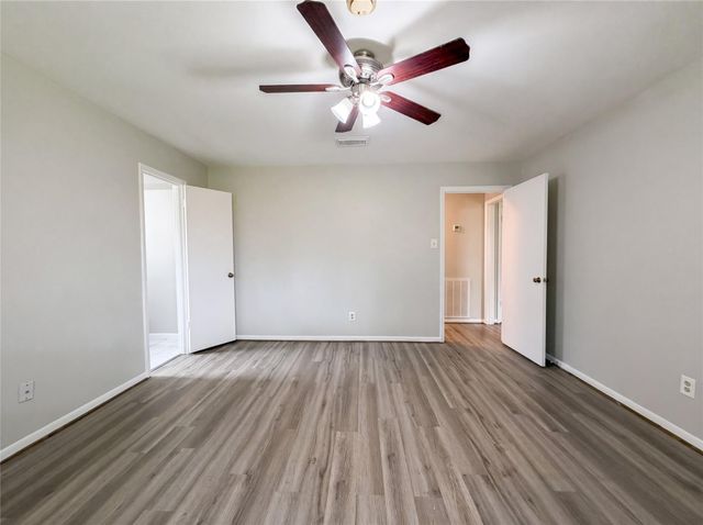 9606 Ballin David Drive, Spring, TX 77379