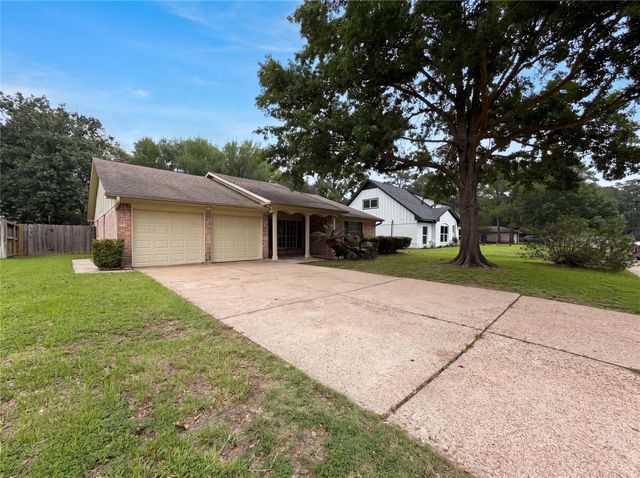 9606 Ballin David Drive, Spring, TX 77379