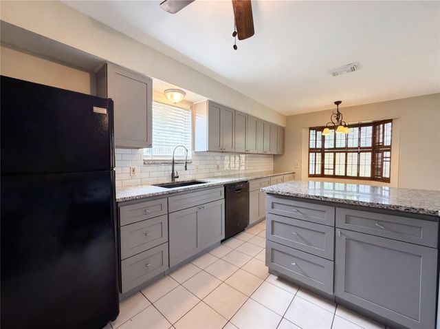 9606 Ballin David Drive, Spring, TX 77379