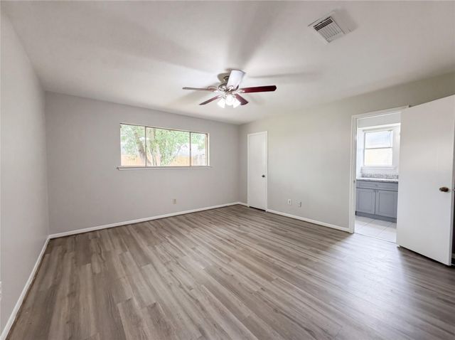 9606 Ballin David Drive, Spring, TX 77379