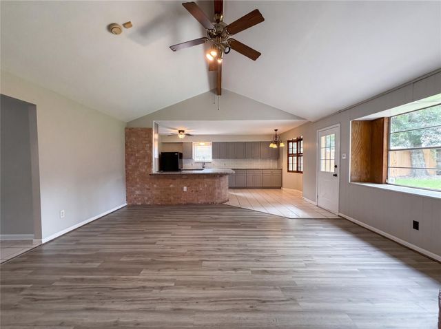 9606 Ballin David Drive, Spring, TX 77379