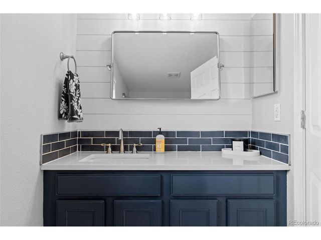 789 Parkdale Pl, Erie, CO 80516