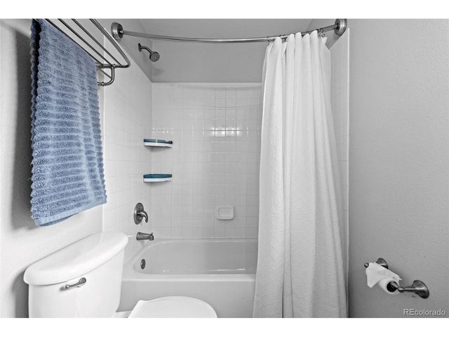 789 Parkdale Pl, Erie, CO 80516