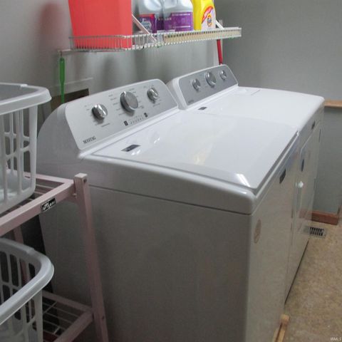 404 W Franklin Street, Colfax, IN 46035