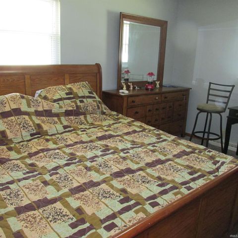 404 W Franklin Street, Colfax, IN 46035