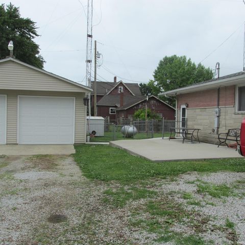 404 W Franklin Street, Colfax, IN 46035