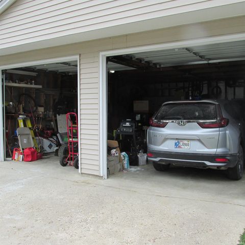 404 W Franklin Street, Colfax, IN 46035