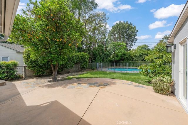5857 Nagle, Valley Glen, CA 91401