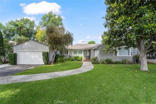 5857 Nagle, Sherman Oaks, CA 91401