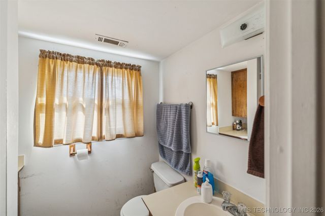 10741 S 4220 Road, Chelsea, OK 74016