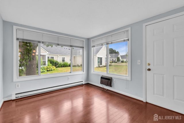 452-A Roxbury Lane, Monroe, NJ 08831
