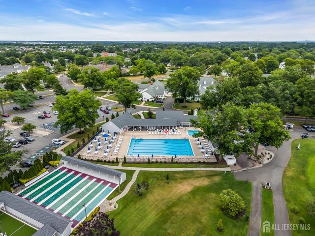 452-A Roxbury Lane, Monroe, NJ 08831
