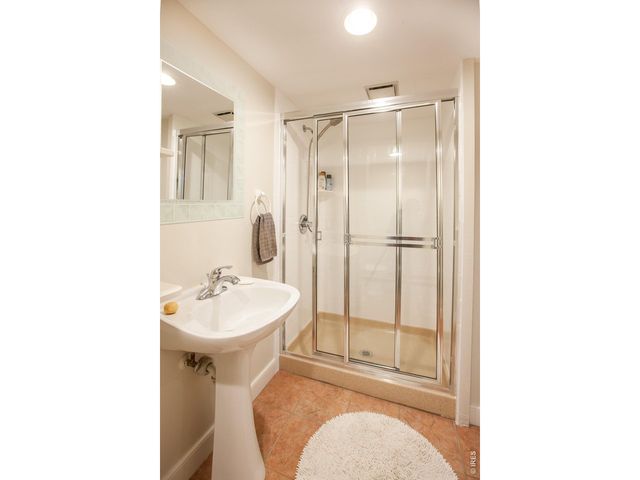 6152 Hygiene Rd, Longmont, CO 80503