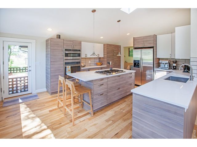 6152 Hygiene Rd, Longmont, CO 80503