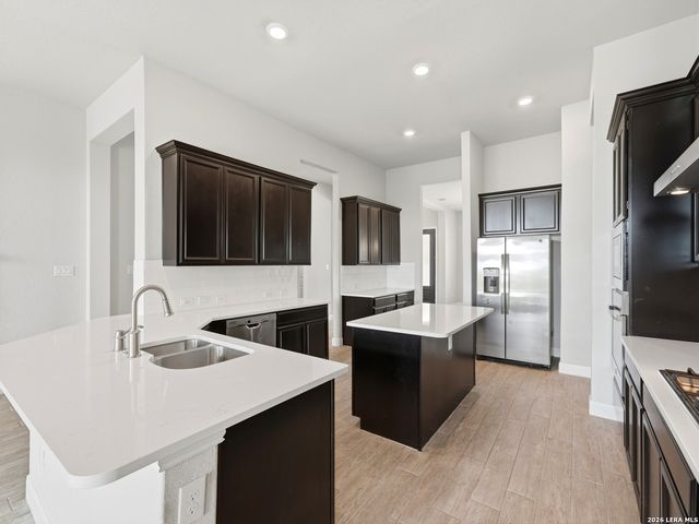 2027 SLADEN HLS, San Antonio, TX 78253