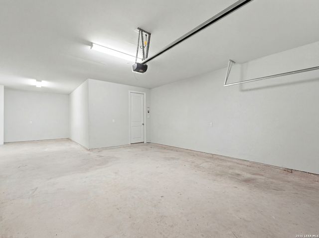2027 SLADEN HLS, San Antonio, TX 78253