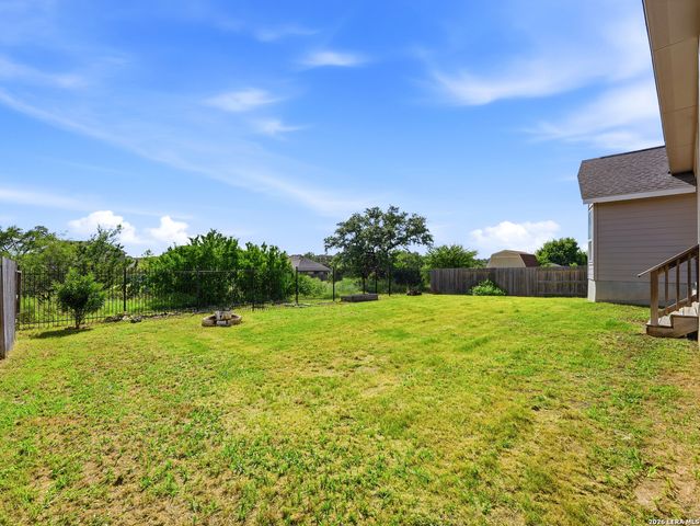 2027 SLADEN HLS, San Antonio, TX 78253