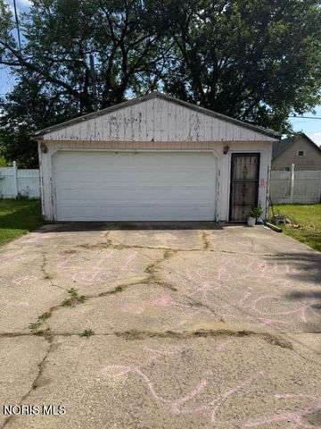 819 Nebraska Avenue, Toledo, OH 43607