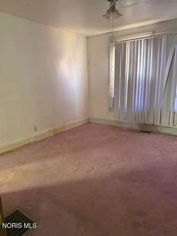 819 Nebraska Avenue, Toledo, OH 43607