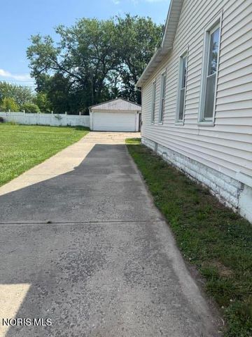 819 Nebraska Avenue, Toledo, OH 43607