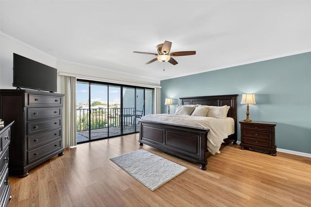 214 SKIFF POINT 214, Clearwater, FL 33767