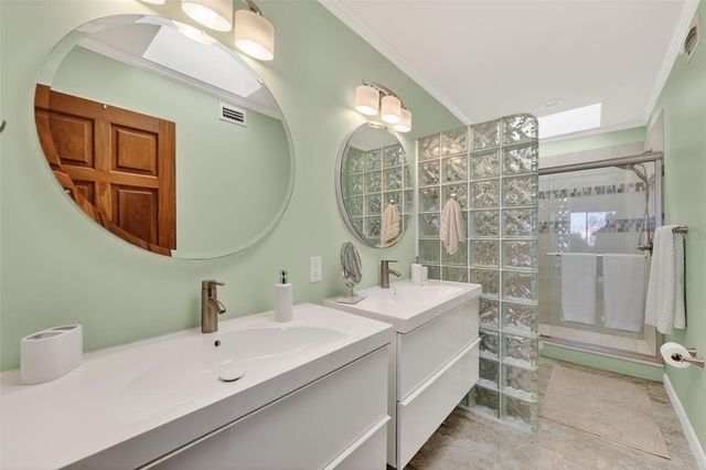 214 SKIFF POINT 214, Clearwater, FL 33767