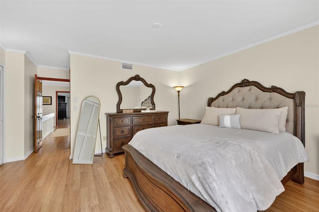 214 SKIFF POINT 214, Clearwater, FL 33767