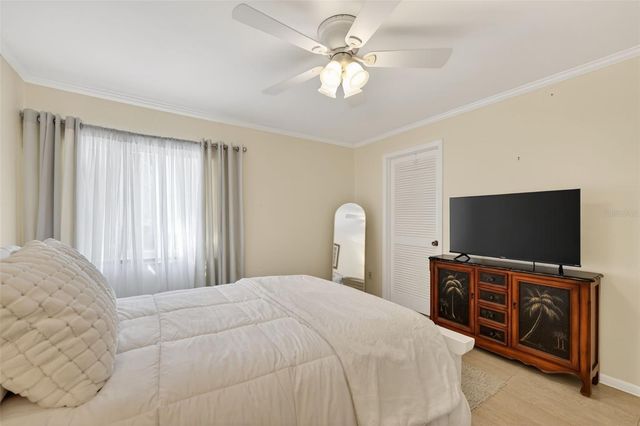 214 SKIFF POINT 214, Clearwater, FL 33767