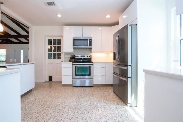 2238 ROSE STREET, Sarasota, FL 34239