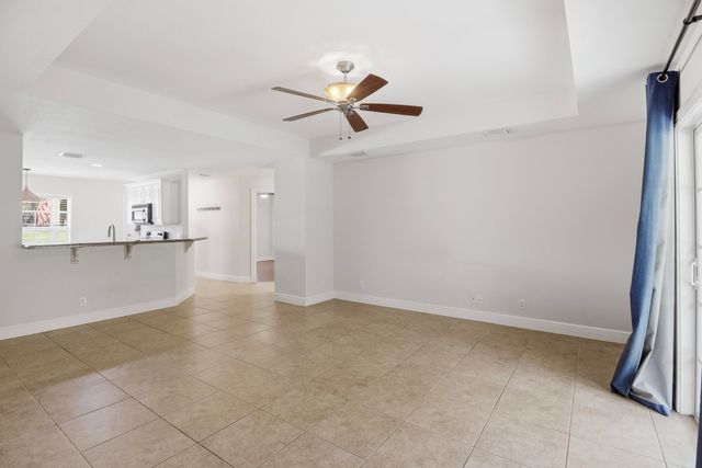 5802 SE Wesley Avenue, Stuart, FL 34997