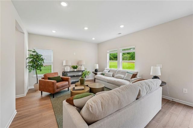 12 RISE Road, Adairsville, GA 30103