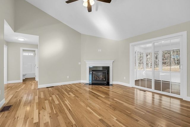 1170 Elm St- Lot 4 Wachusett, Leominster, MA 01453