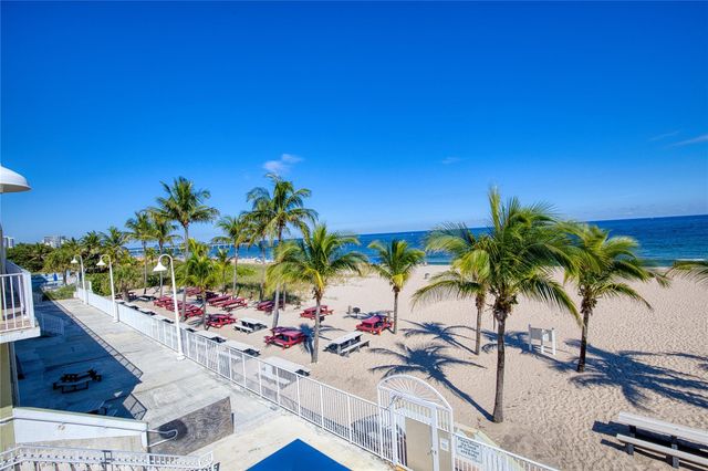 111 BRINY Avenue 20-08, Pompano Beach, FL 33062
