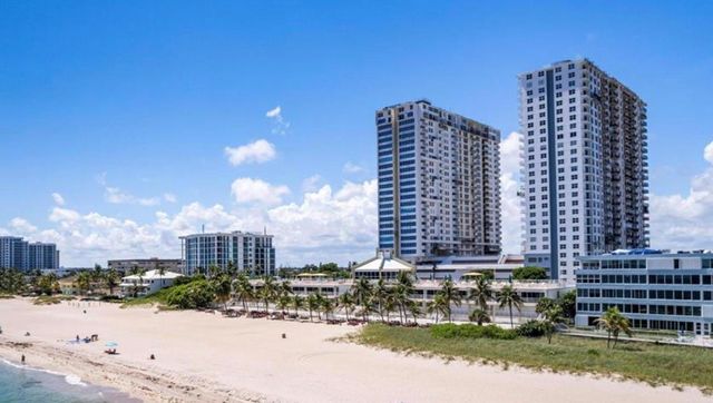 111 BRINY Avenue 20-08, Pompano Beach, FL 33062