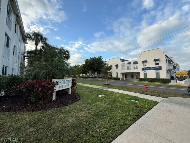 408 Broad AVE S H408, Naples, FL 34102
