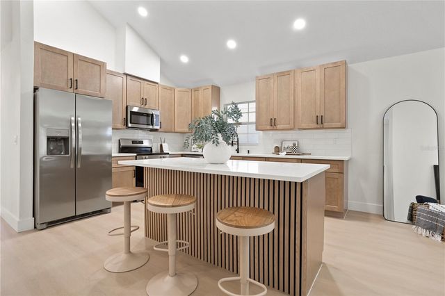 416 MACGREGOR ROAD, Winter Springs, FL 32708