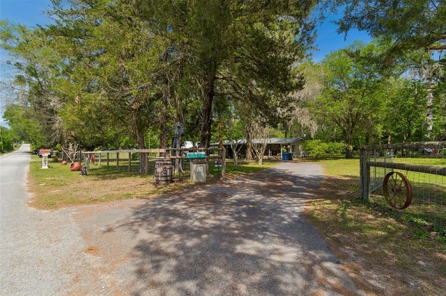 17114 BRITTLE ROAD, Brooksville, FL 34601
