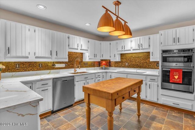 10307 Westbank Court SE, Belville, NC 28451