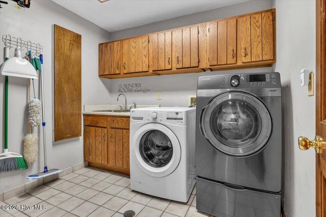 10307 Westbank Court SE, Belville, NC 28451