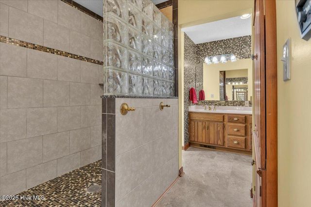 10307 Westbank Court SE, Belville, NC 28451
