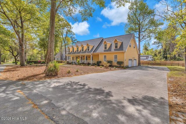 10307 Westbank Court SE, Belville, NC 28451