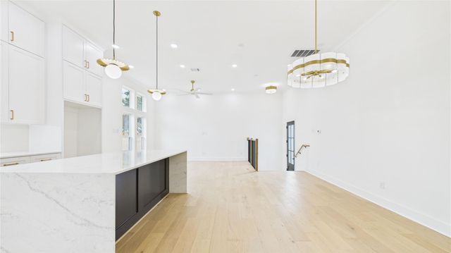 602 Jewett Street A, Houston, TX 77009