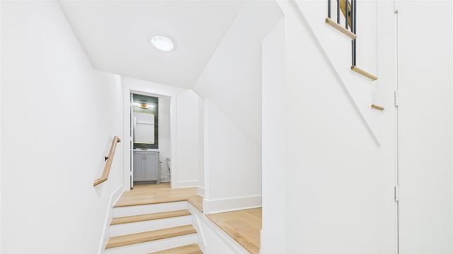 602 Jewett Street A, Houston, TX 77009