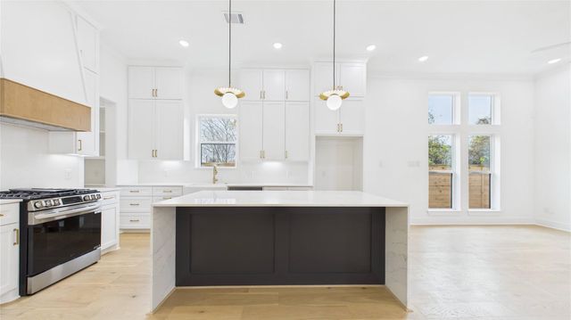 602 Jewett Street A, Houston, TX 77009