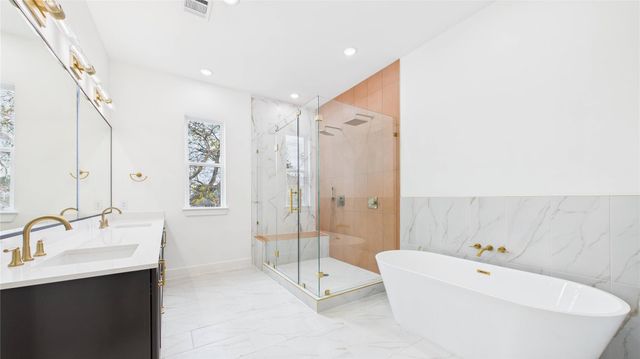 602 Jewett Street A, Houston, TX 77009