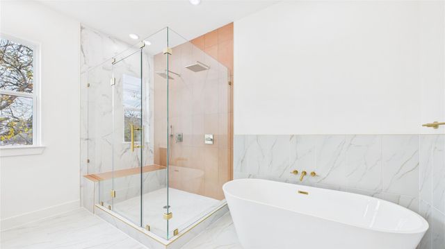602 Jewett Street A, Houston, TX 77009