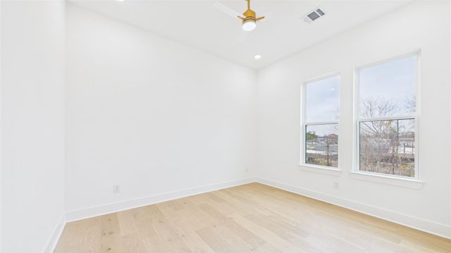 602 Jewett Street A, Houston, TX 77009
