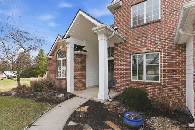 1127 Obsidian Lane, Fort Wayne, IN 46845